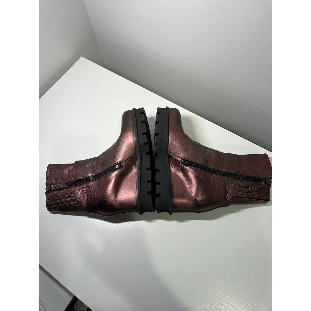 Patrizia Bonfanti Metallic Bronze Leather Lug Sole Ankle Boots Italy 37 Womens‎